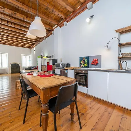 Vista Matteotti- Center * Udine